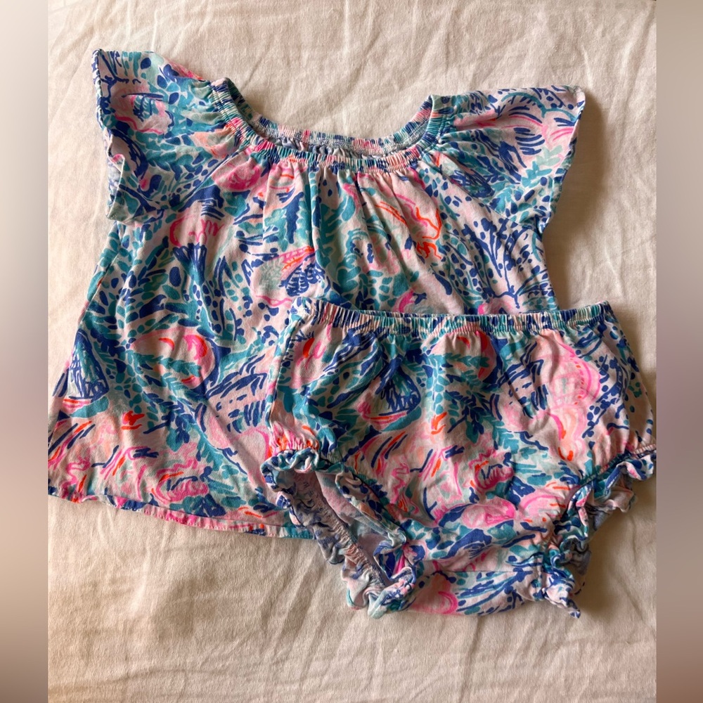 Lilly Pulitzer cotton set size 18-24